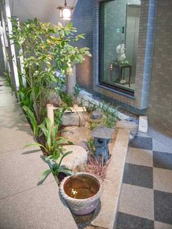 第一山田ビルエントランス